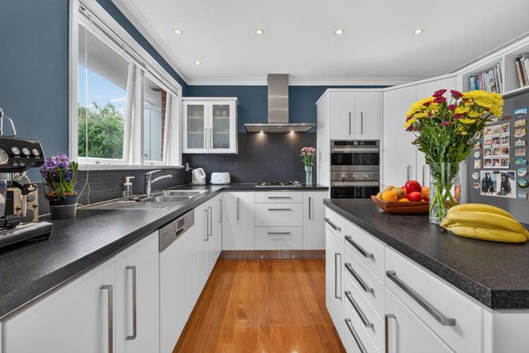 26 Wai-iti Crescent Woburn_10