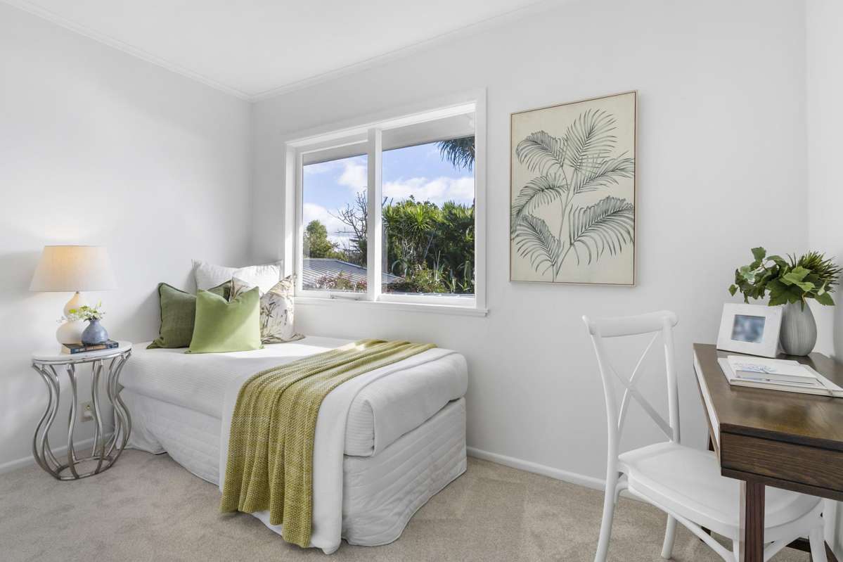 1/2 Elliott Avenue_5