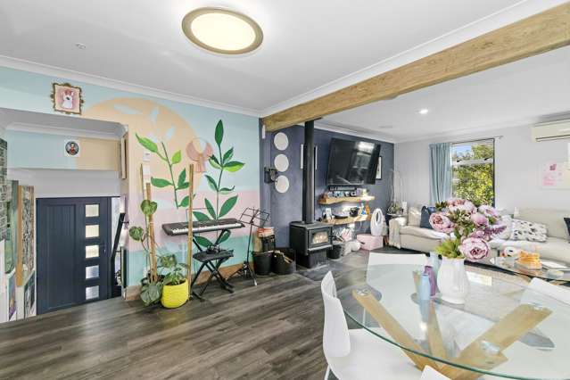 27 Edelweiss Grove Timberlea_2