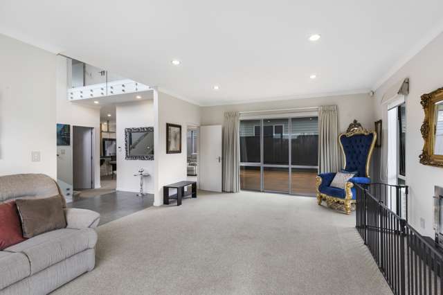 60 Whites Line West Woburn_2