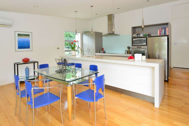 37b Shakespear Road Army Bay_11