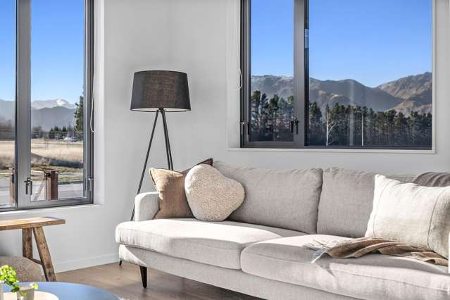 22 Barton Street Lake Hawea_2