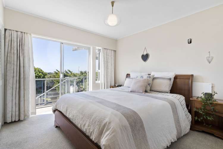 28 Galaxy Drive Mairangi Bay_12