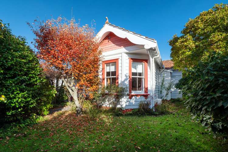 44 Pererika Street Victoria_32