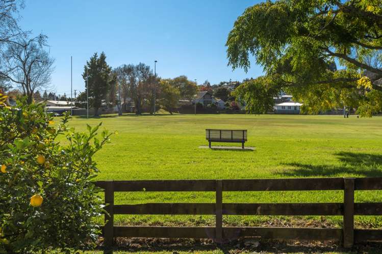 12b Oriana Crescent Bellevue_14