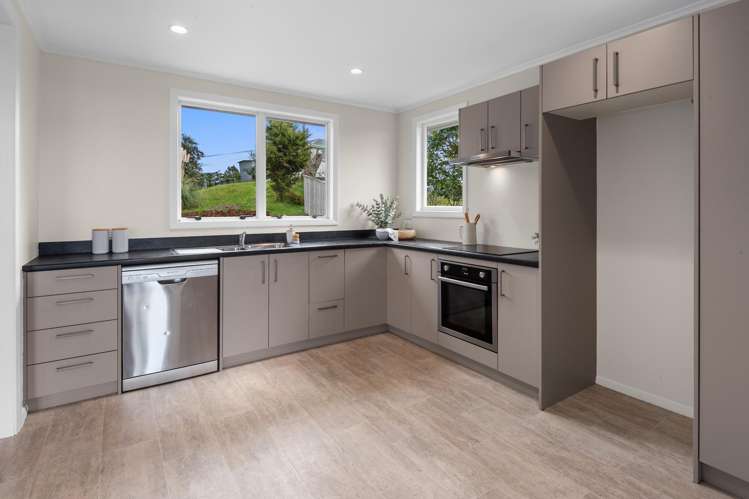 2 Lake Ora Road Te Kamo_15