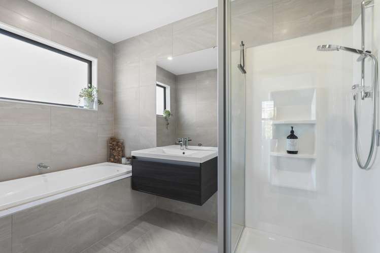 5 Kuku Avenue Red Beach_16