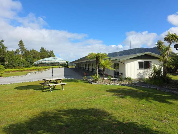 2830 Franz Josef Highway Franz Josef Glacier_46