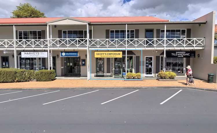 B/15 Neville Street_0