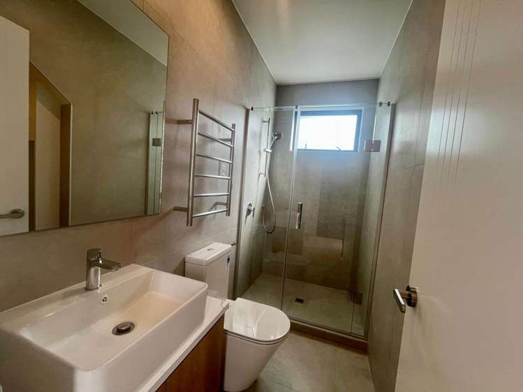 44B Sylvan Crescent Te Atatu South_8