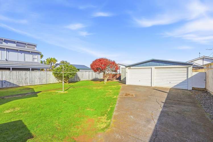 83 Devon Road Springvale_19