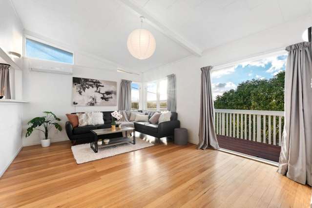 122 Vodanovich Road Te Atatu South_4