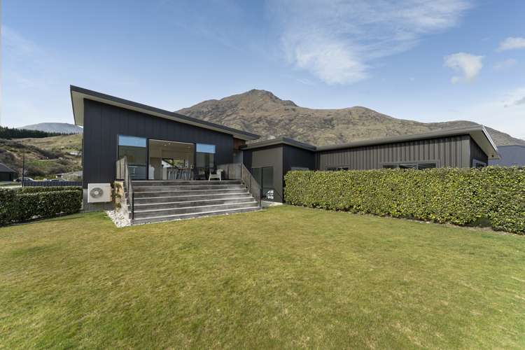 4 Sandford Terrace Lower Shotover_8