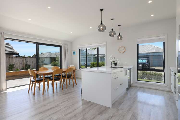 14 Thomas Way Brightwater_5