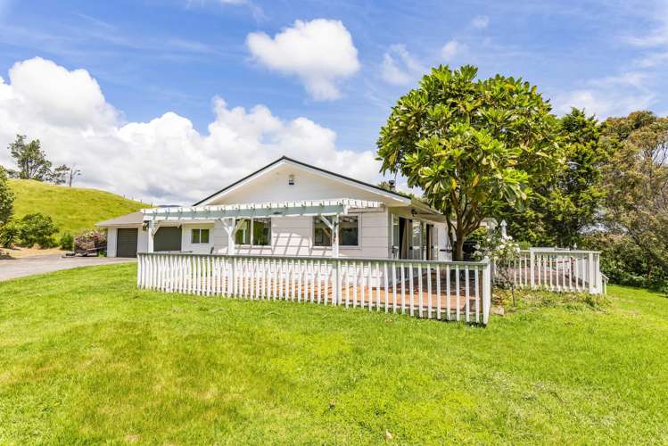 93B Pukenamu Road Te Horo_19