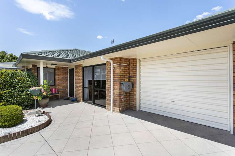 1/7 Spring Grove Henderson_16