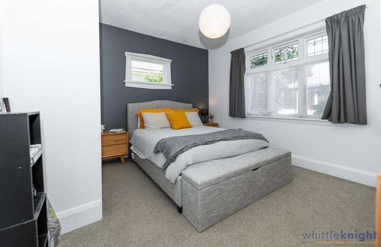 31 Frankleigh Street Somerfield_11