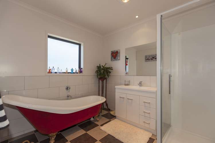 27 Telford Way Raumati Beach_17