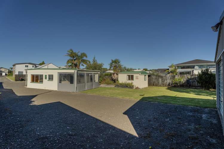 196 Cook Drive Whitianga_19