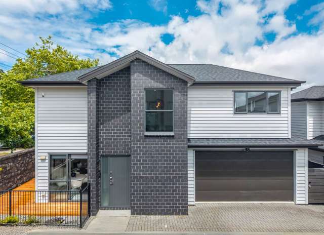 Modern Space Meets Parkside Perfection