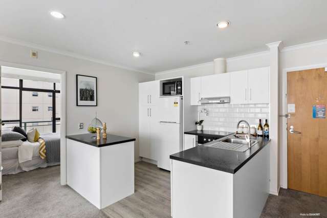 8c/92 Nelson Street Auckland Central_4