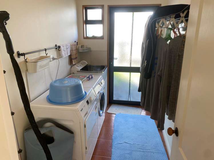 17 Aurora Avenue Welcome Bay_10