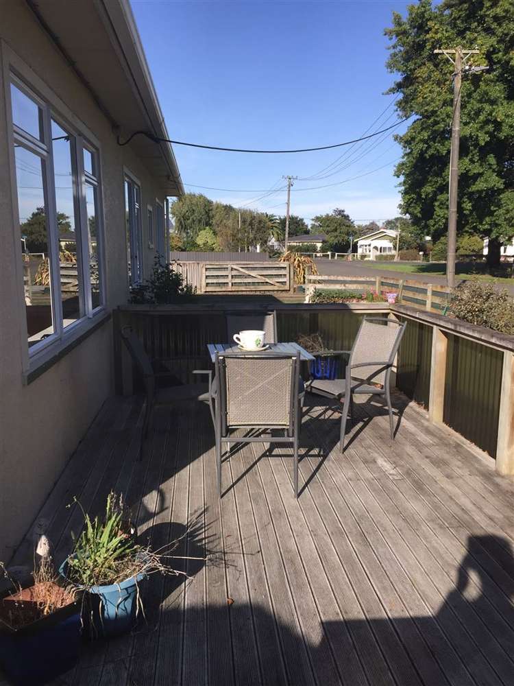 7 Bull Street Bulls_13