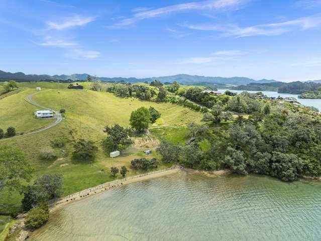 130 Whangaruru Wharf Road Oakura Coast_4