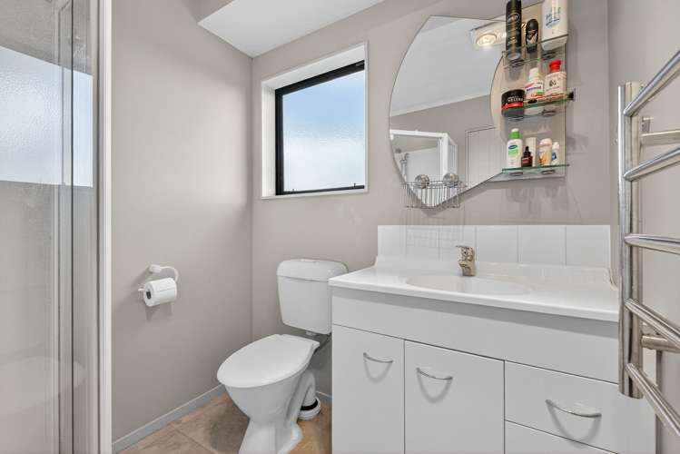 293 Ostrich Road Patumahoe_24