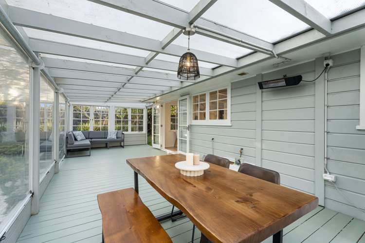 1 Mckenzie Road Mangere Bridge_14