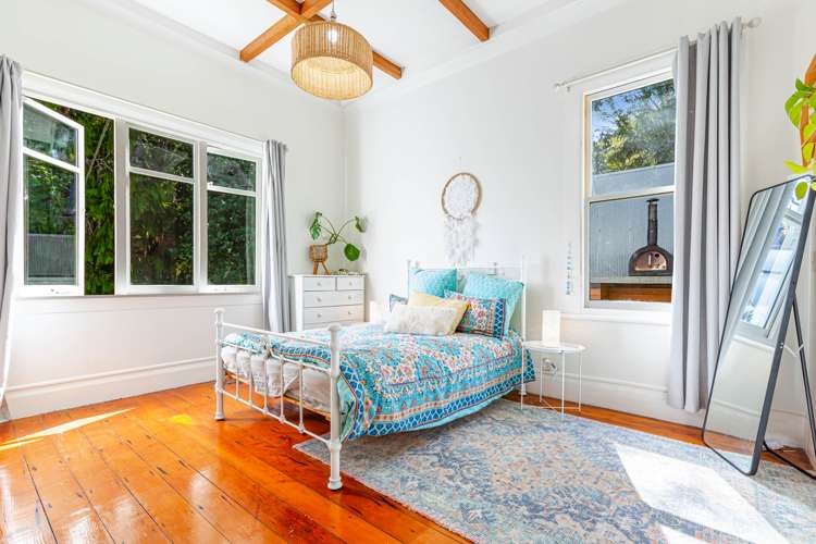 88 Woodlands Park Road Titirangi_23