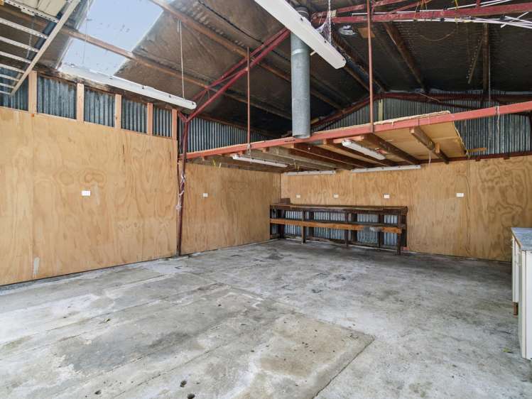 1299 Park Road Te Awamutu_16