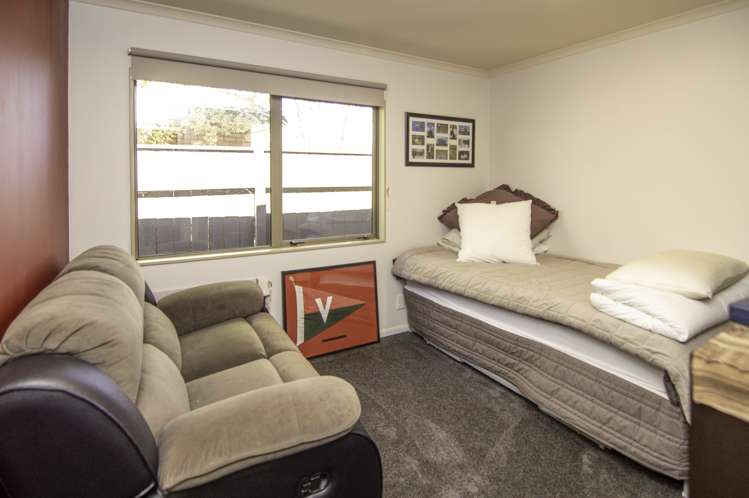 119 Pacific Drive Fitzherbert_18