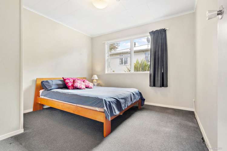 1/10 Rickards Place New Lynn_8