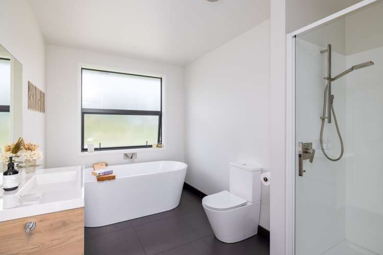 5 Evergreen Drive Woodend_22