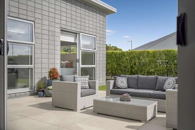 26 Lydiard Place Beachlands_1