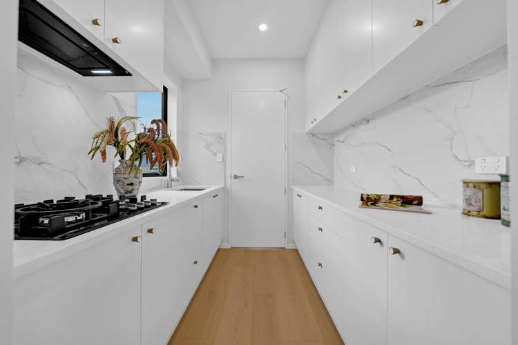 34 Rongoa Maori Way Pukekohe_12
