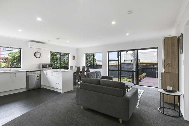 3/3 Duke Street Papakura_10