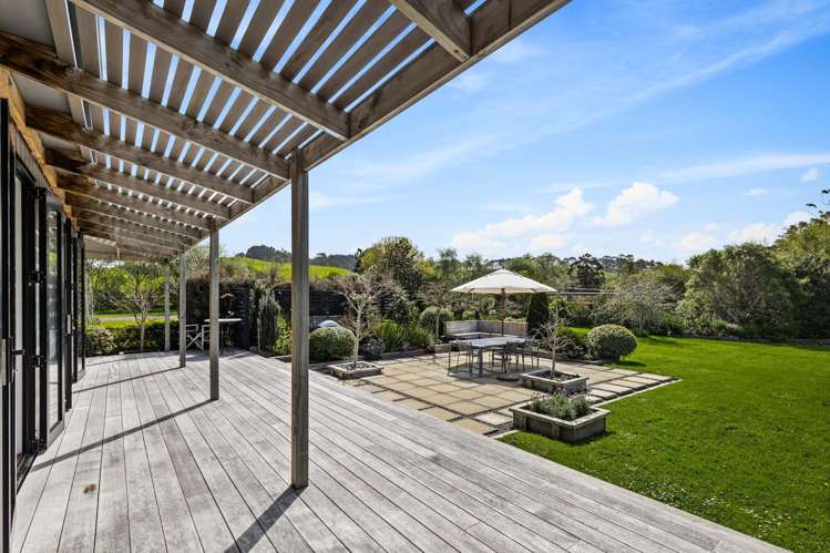 2 Valley Road Waitoki_16