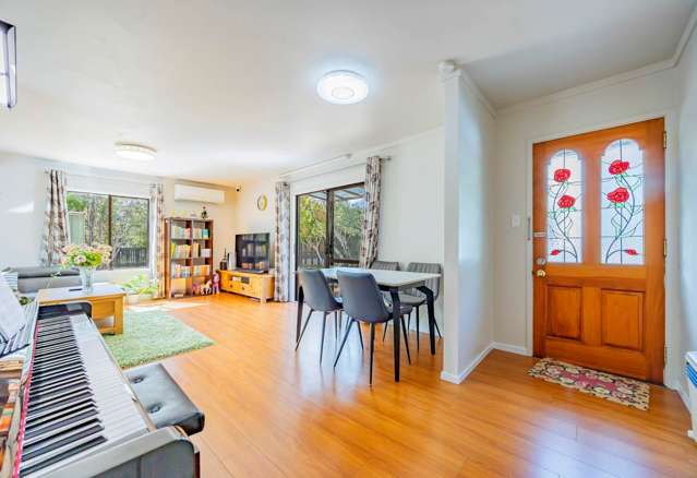 1/24 Tree View Avenue Glenfield_2