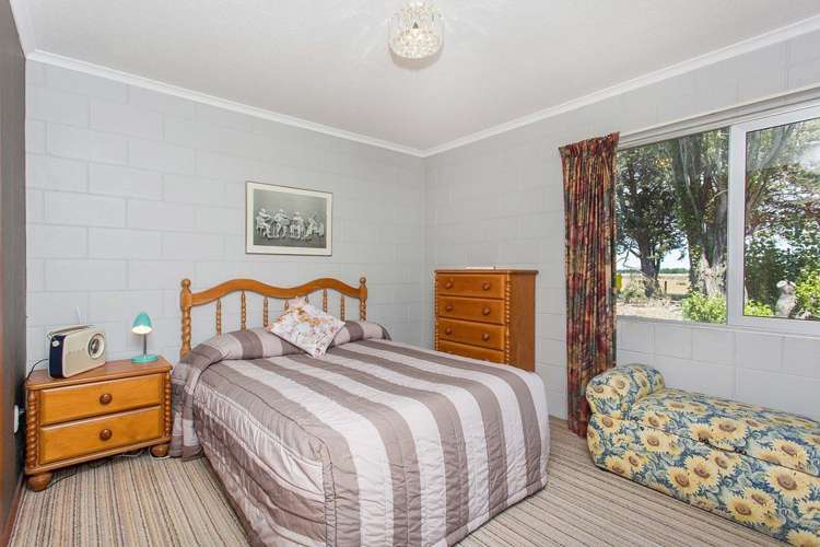85 Dunns Avenue The Pines Beach_11