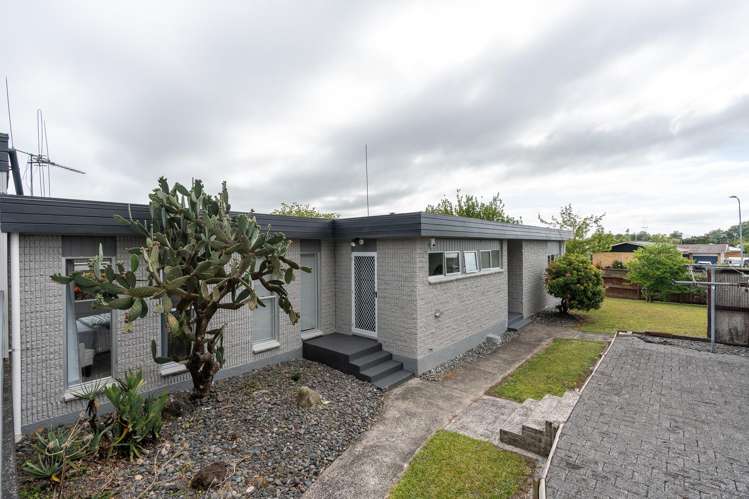 2 Dorothy Place Hillcrest_16