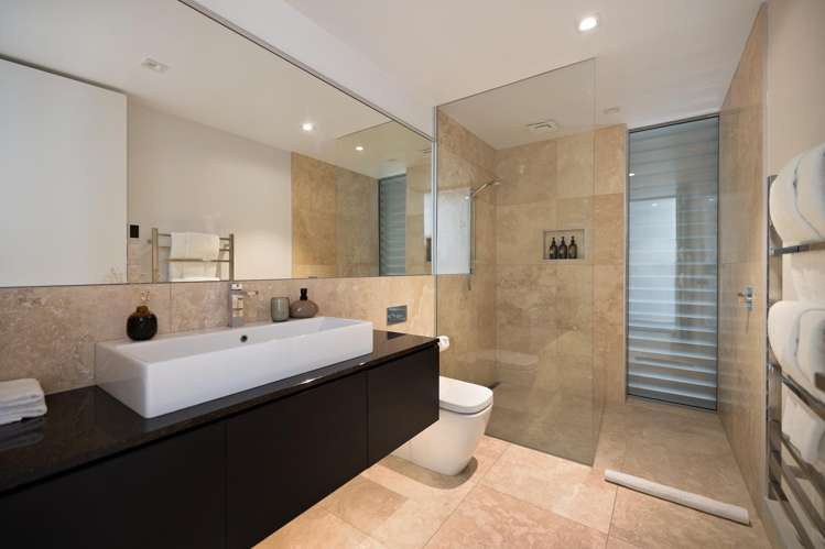 1 and 3 Bluff View Terrace Drift Bay_15