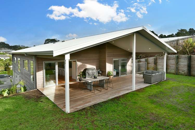 76 Solan Drive Waimauku_16