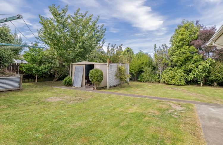 13 Saint Annes Street Levin_15