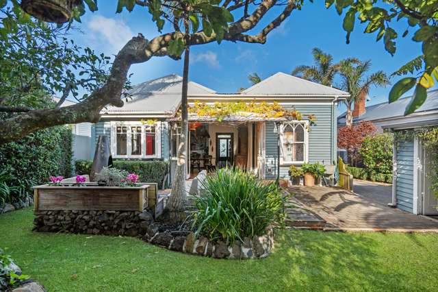 13 Sandringham Road Mount Eden_1