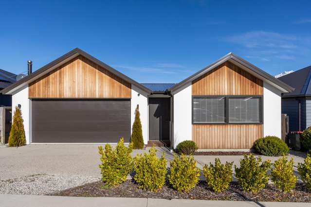 77 Bannister Street Jacks Point_1