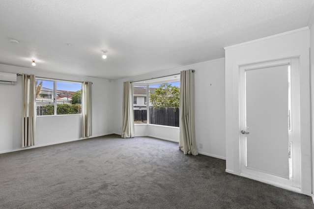 3/6 Awamutu Grove Waiwhetu_4