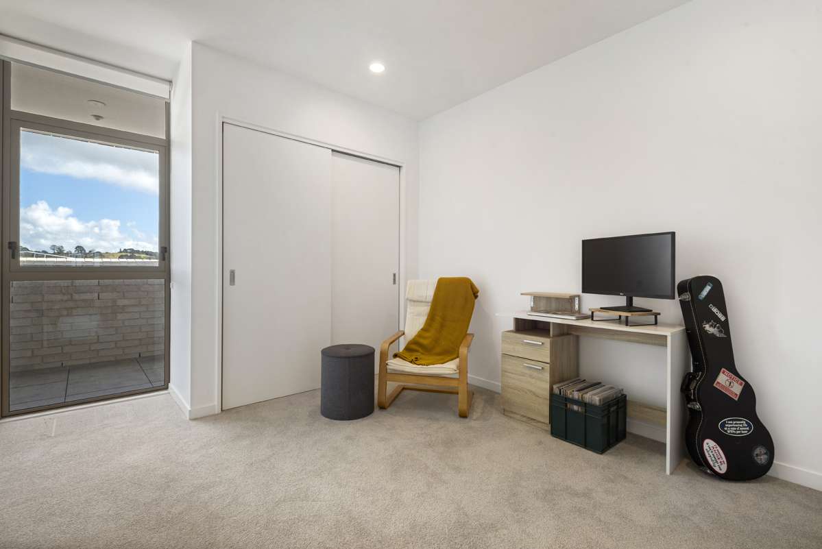 202/88 Te Oneroa Way_1
