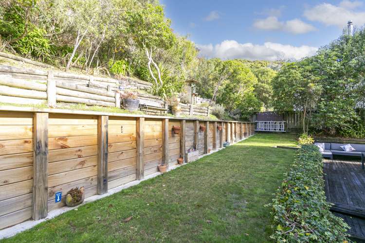 34 Peterhouse Street Tawa_15